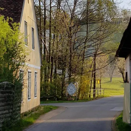 Holiday home Presshaus Alte Muhle